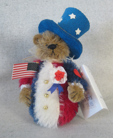 Deb Canham roly-poly patriotic mini bear