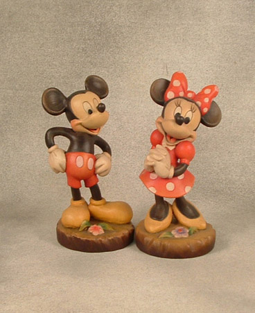 Anri 6 inch classic Mickey & Minnie Mouse carved wooden figures