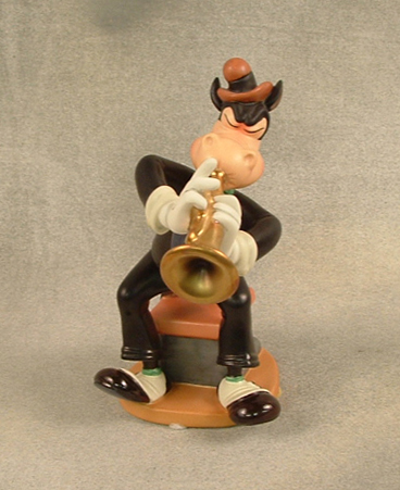 Ceramic Horace Horsecollar with trumpet