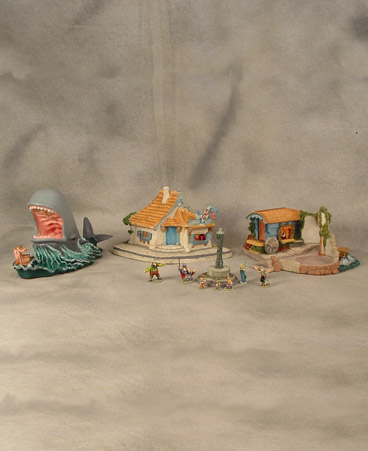 Miniature complete Pinocchio set