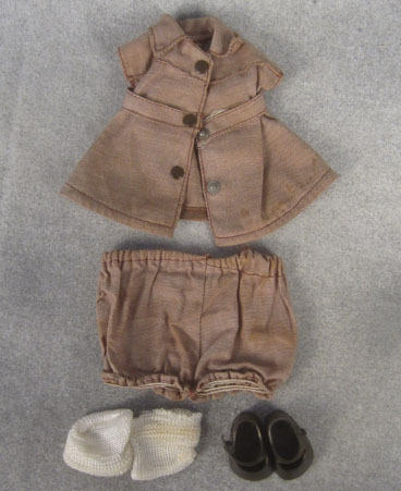 Brownie camp outfit for Ginny doll