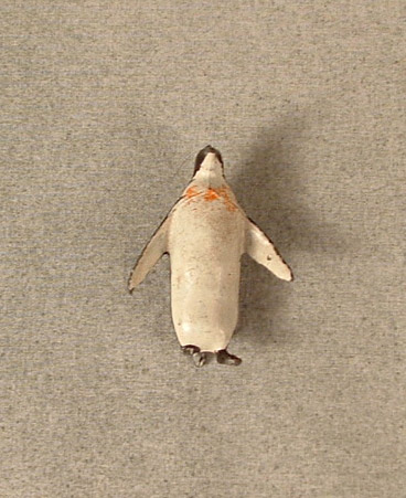 Penguin with broken foot