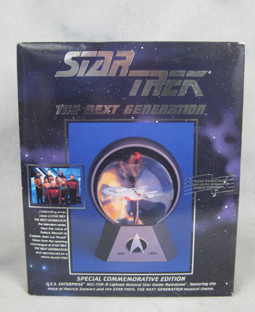 1994 The Next Generation 7th Anniversary Musical Star Globe mint in box